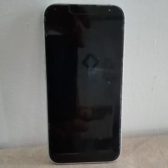 iPhone 16e (128 Gb) - Branco