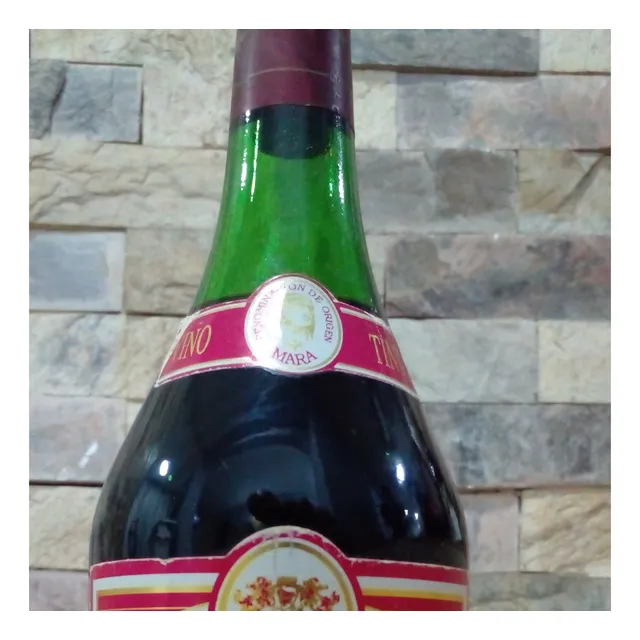 Vinos Barbera Mara