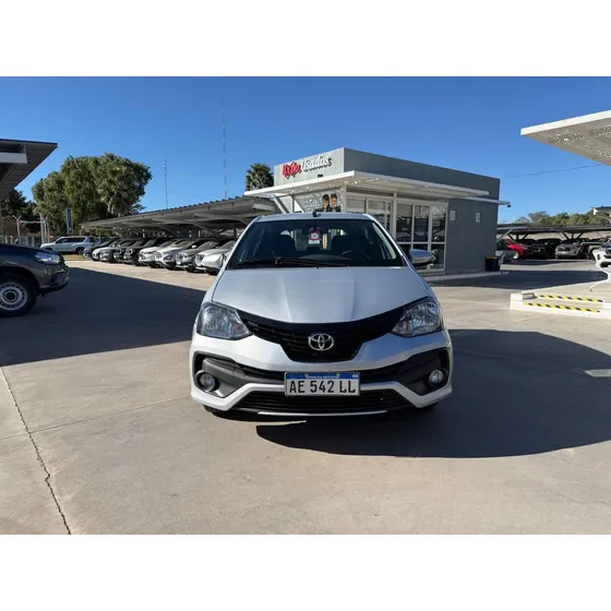 Toyota Etios 1.5 5p Xls 4at L18