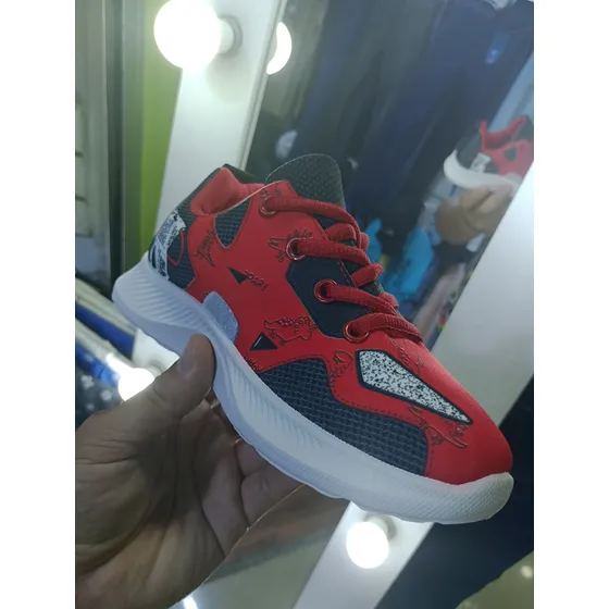Zapatos Importados De Niño 4 Colores Talla 32 34 36