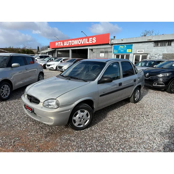 Chevrolet Corsa Classic 1.6 Gl Aa Dh