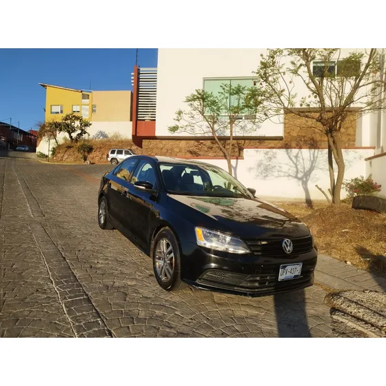 Volkswagen Jetta 2.5 Trendline At