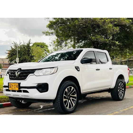 Renault Alaskan 2.5 Zen