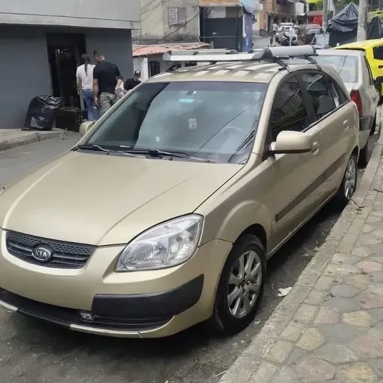 Kia Rio 2004 1.3 Hb
