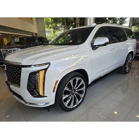 Cadillac Escalade Esv Premium Luxury Demo