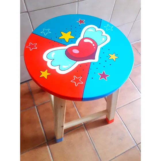 Bancos Pintados A Mano. Arte Exclusivo. Fly Heart