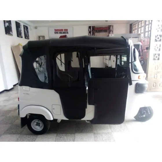 Motocarro Torito Bajaj 2025  + Puertas Y Cortinas 