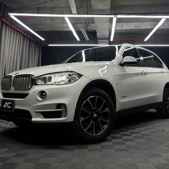 BMW X5 2015 4.4 Xdrive50i