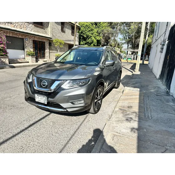 Nissan X-trail 2.0 Exclusiv 2 Row Hybrid