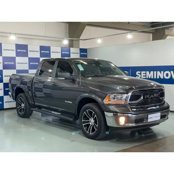 Ram Classic 5.7 V8 Gasolina Laramie Cd 4x4 Automático