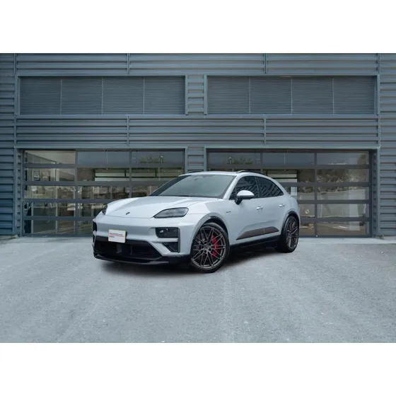 Porsche Macan Turbo Bev