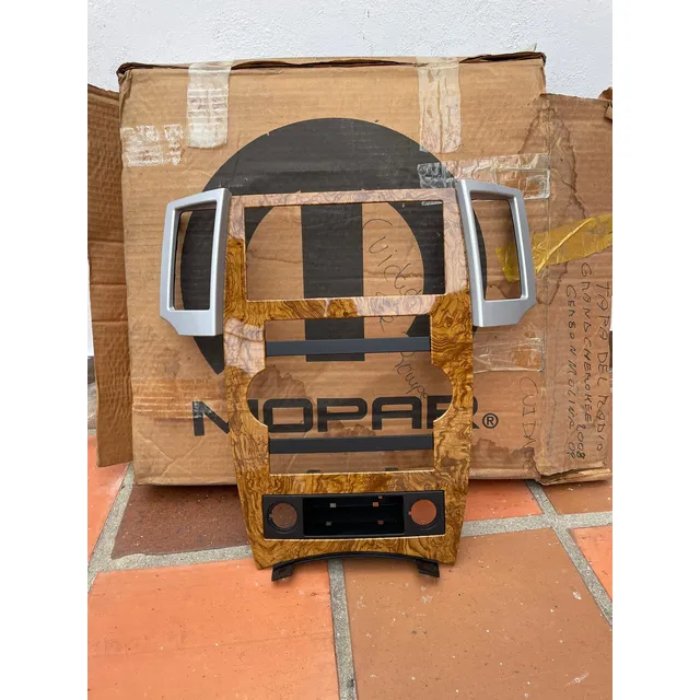 Frontal Radio Jeep Grand Cherokee