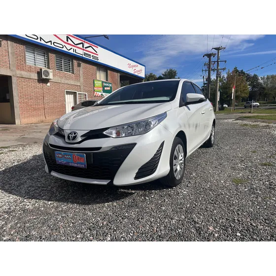 Toyota Yaris 1.5 107cv Xs