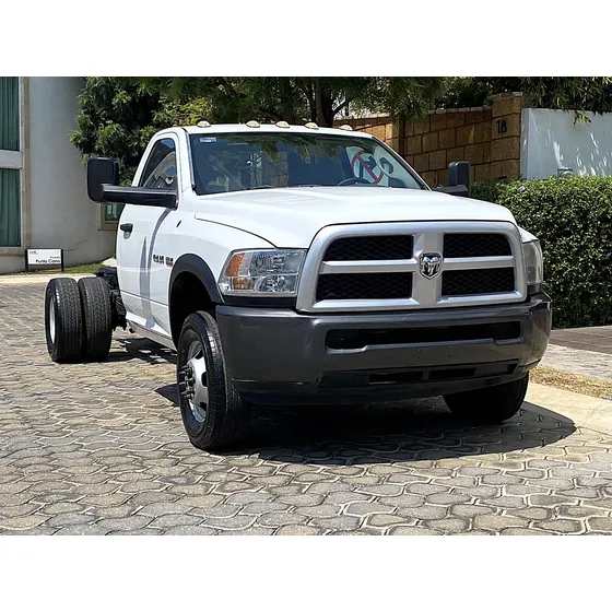 Ram 4000 5.7 Chasis Cabina Pl 4x2 Mt