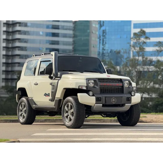 Troller T4 Xlt At