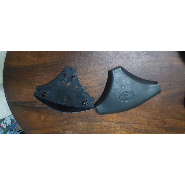 Tapa Volante Toyota Hilux 2.7 (reparar)