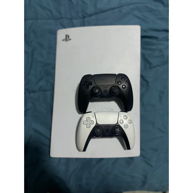 Playstation 5 Con Gtav Y Fc 24