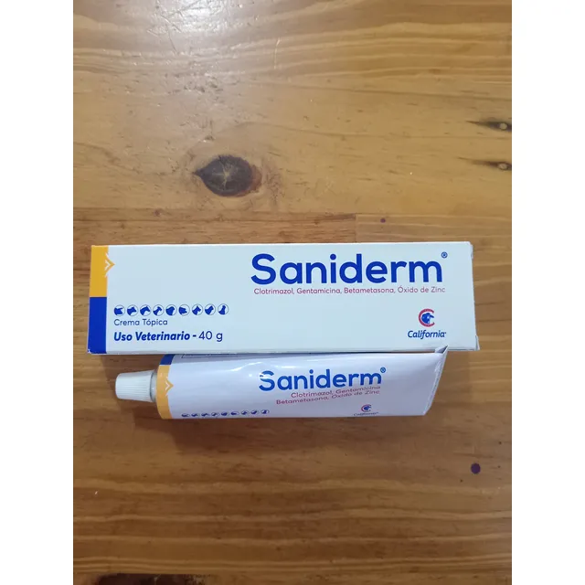 Saniderm Crema Cicatrizante Y Antimicotica Para Animales 40g