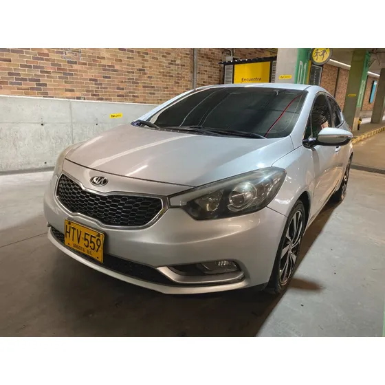 Kia Cerato Pro 1.6 Ex