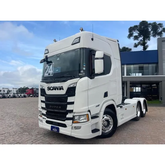 Scania R 560 6x4, 24 Traçado Super Baixa Km Susp  Molas 