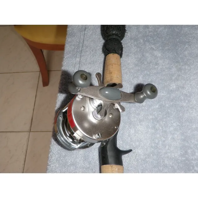 Vendo Reel De Casting Shakespeare  Skp 3000 A Como Nuevo