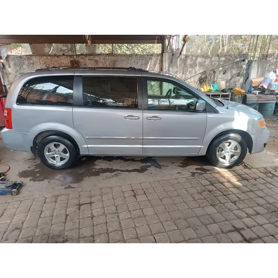 Dodge Grand Caravan 3.7 Sxt+ At