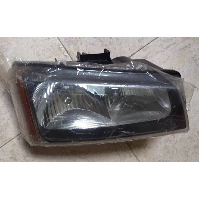 Faro Superior Derecho De Silverado