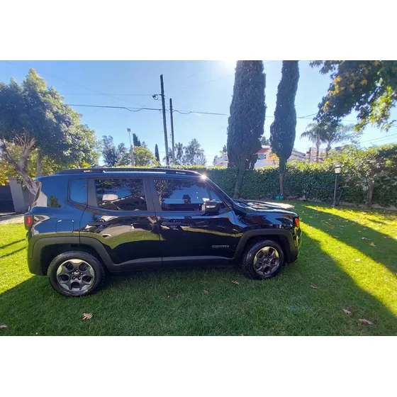 Jeep Renegade 1.8 Sport Plus