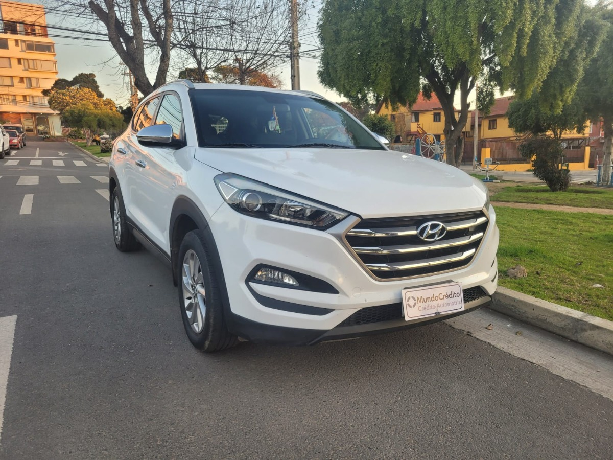 Hyundai Tucson Gl 2.0 Crdi Aut 2016