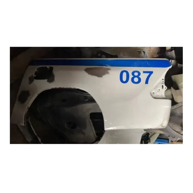 Guardafango Trasero Izquierdo Hilux Dubai Usado