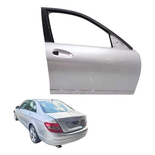 Porta Dianteira Direita C200 Kompressor 1.8 2009 