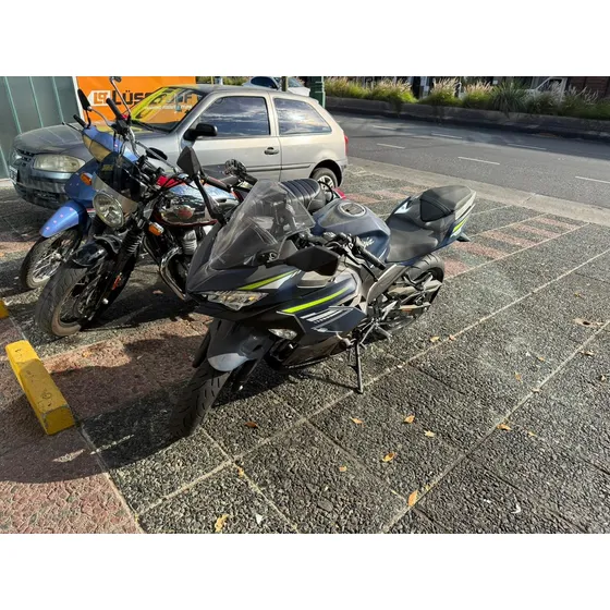 Kawasaki Ninja 400 Abs 2023