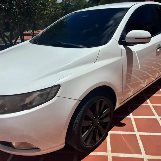 Kia Cerato Forte 2012 1.6 Sx