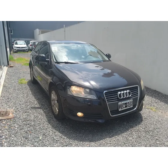 Audi A3 1.6 102cv