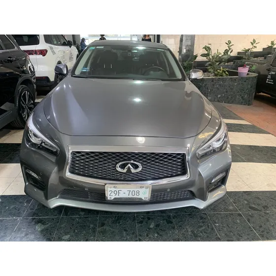 Infiniti Q50 3.5 Hybrid At