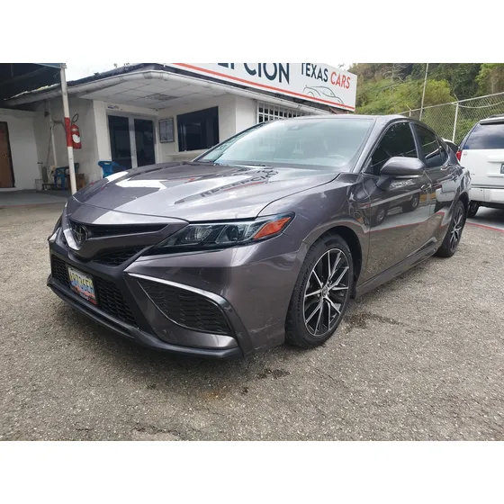 Toyota Camry Se Automático 2023