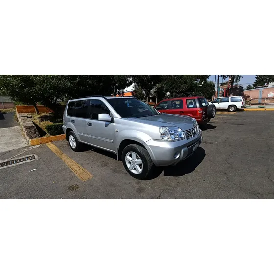 Nissan X-trail 2.5 Advance Mt