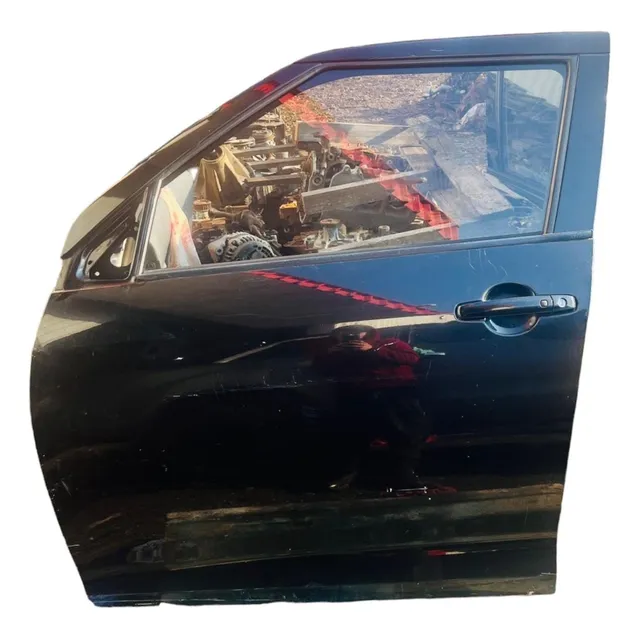 Puerta Delantera Izquierda Completa Sin Espejo Suzuki Swift