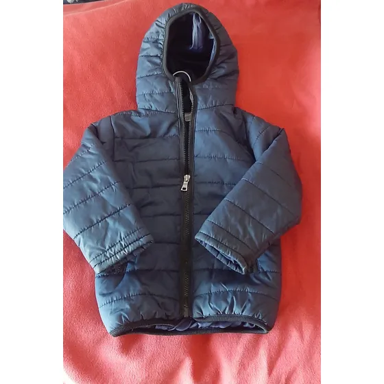 Campera Chicos Con Capucha 1 Puesta Impecable Talle 3