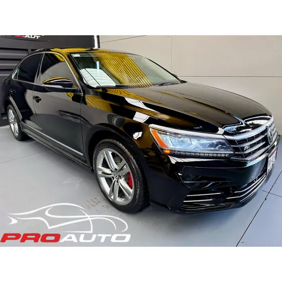 Volkswagen Passat 2.5 R-line At