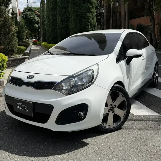 Kia Rio 2015 1.4 Spice