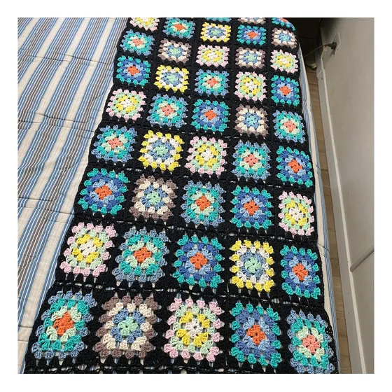 Manta Sillón O Pie De Cama Tejida Al Crochet Granny Squares