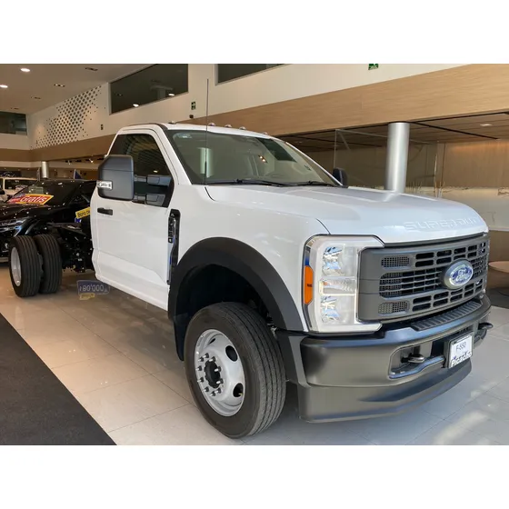 Ford F-550 7.3l Xl