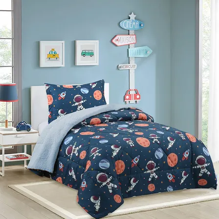 Plumón Estampado Infantil Astronauta Deluxe Sherpa Azul Oscuro Astronauta Doral