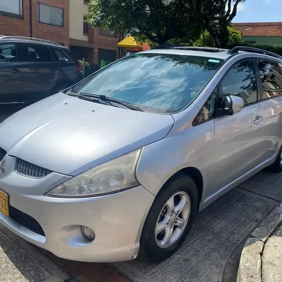 Mitsubishi Grandis 2007 2.4