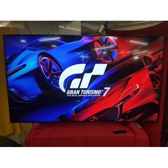 Tv Samsung Qled 82 Usado Como Nuevo Tienda Mundo Games