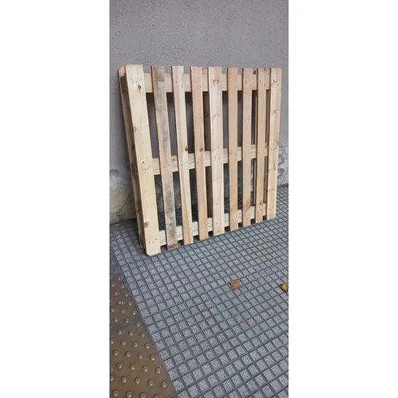 Pallet Madera 1,15 X 1,15 Sin Uso En Belgrno O Constitución
