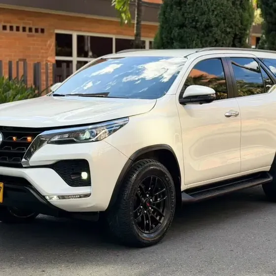 Toyota Fortuner 2021 2.4 Diesel Srv