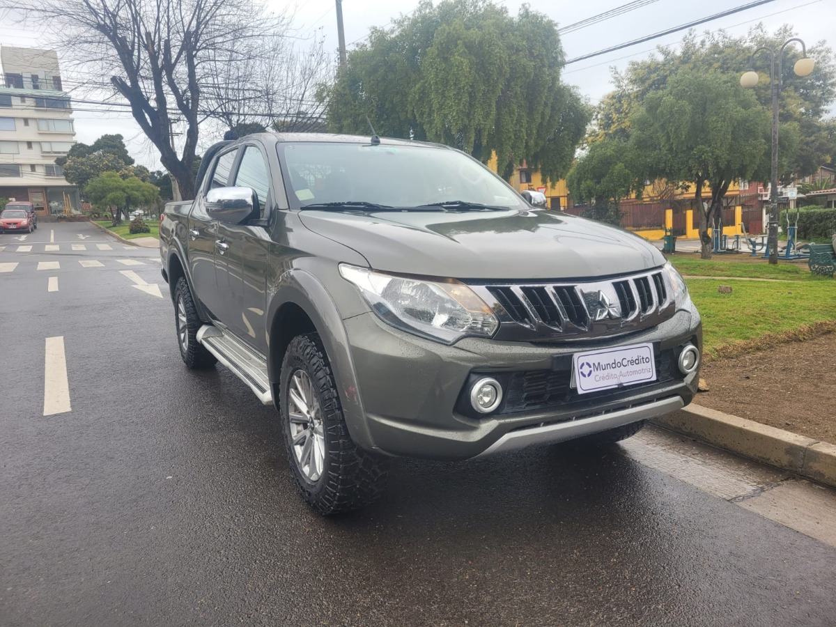 Mitsubishi L200 Dakar 2.4 4x4 2017