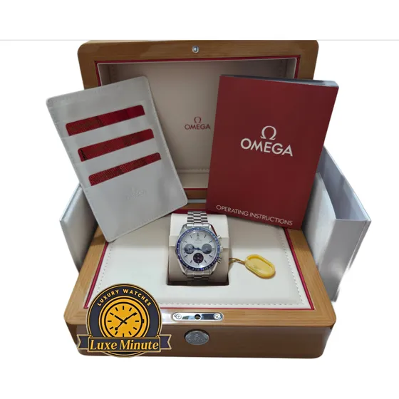 Speedmaster 50 Aniversario, Edición Snoopy, Maquina Suiza. Plateado Azul Blanco (Reacondicionado)